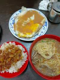 新莊美食，龍安羊肉羹蚵仔煎