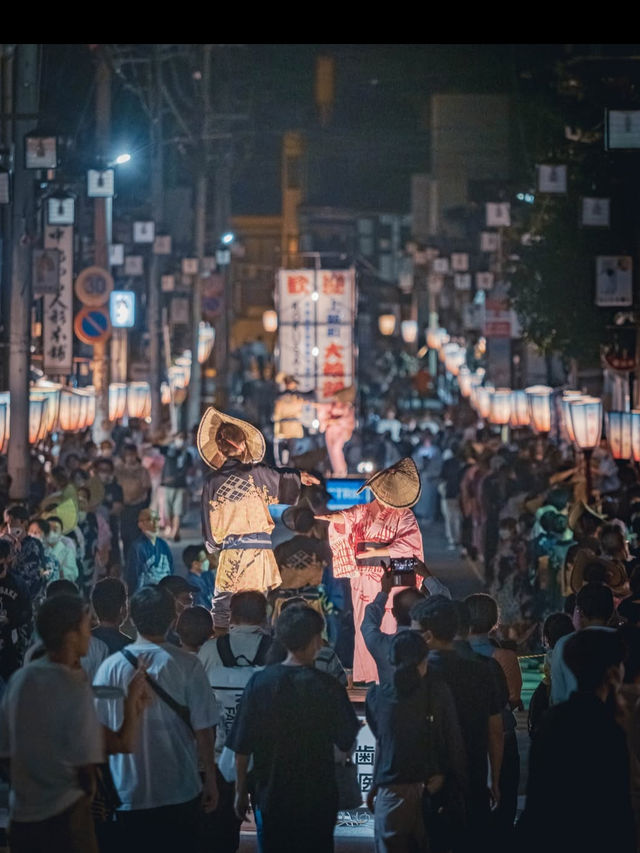 風に舞う幻想の踊り🎐八尾の町並みで出会う“おわら風の盆”の世界