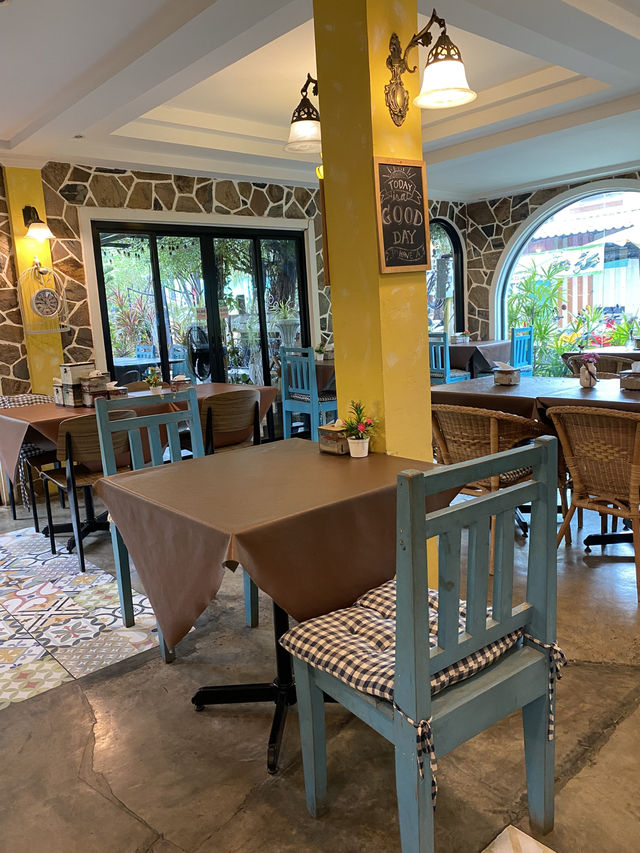 คาเฟ่ลับในเกาะล้าน