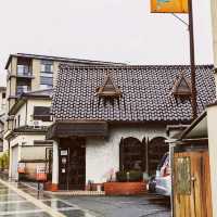 TEA ROOM CAMEL