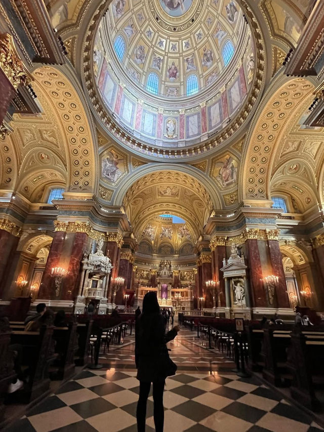 ⛪プラハ・聖ヴィート大聖堂｜天空を突き刺す荘厳なゴシック建築
