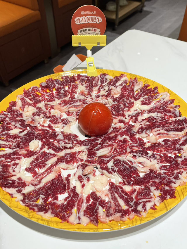 不用去汕頭，就在深圳丨現切牛肉火鍋 💕 43年老字號潮汕大目牛肉火鍋