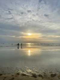 Memories Beach Surfing – จุดเล่นเซิร์ฟสุดชิลของเขา