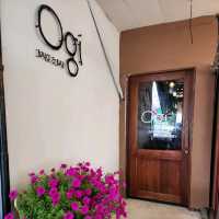 Ogi Bake and Bar คาเฟ่ลับในอ่างศิลา