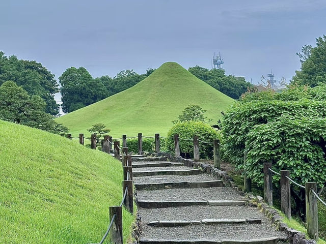 Kumamoto's Suizenji Garden: Matcha-Filled Even in the Rain! ☔️🍃