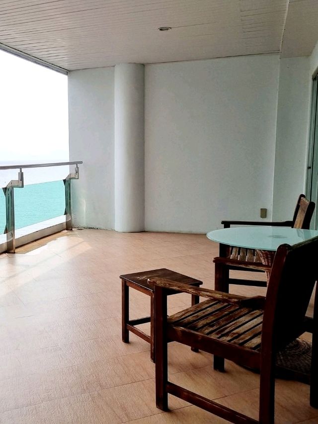 รีวิวโรงแรม Royal Beach View Pattaya