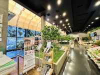 💎นั่งรถไฟเรียนรู้วิธีการขุดอัญมณีที่ Gems Gallery