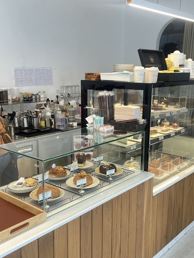 Double 3 Craft Cafe, Minimalist Charm Meets Cozy Comfort in Hat Yai