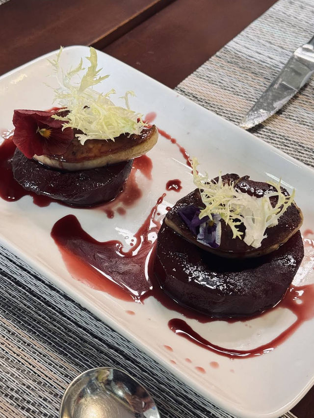 R&Y's International Cuisine 