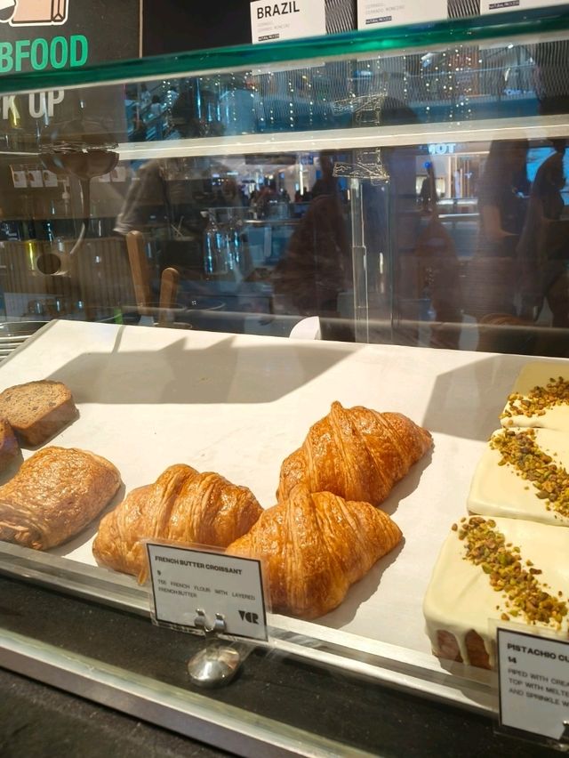 A Hearty Big Breakfast to Start the Day Right in Desaru