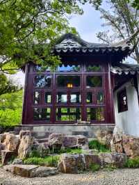 🌺🏠 Couple’s Retreat Garden