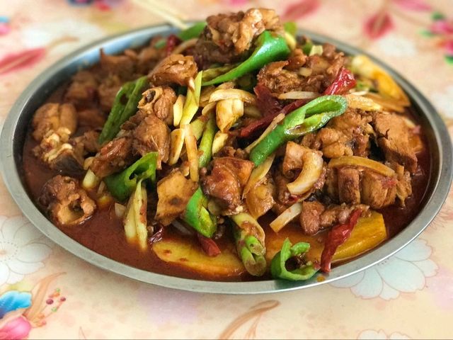 “Heart of Kashgar: Spice & Stone Bazaar”