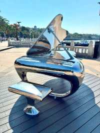 Coastal Charm and Cultural Vibrancy