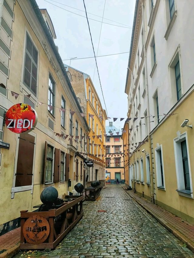 Exploring Riga Old Town