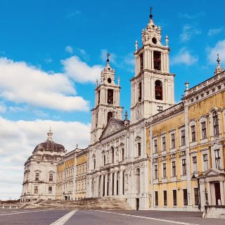 🏰✨ A Solo Journey Through Baroque Grandeur: Palácio Nacional de Mafra – Portugal’s Monument to Exce
