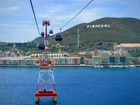 Soar Over the Sea: Vinpearl Cable Car, Nha Trang