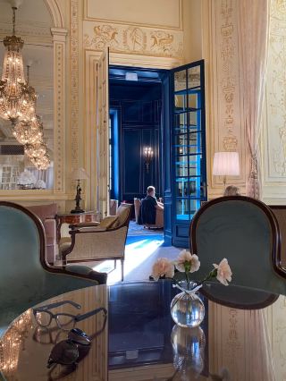 Revolving Around the Beauty of Architecture: Eyes on Spain 