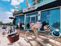 Sweet Talk คาเฟ่ หาดกะรน ภูเก็ต