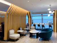 Transit with Ease, Board with Comfort - Oriental Club Lounge