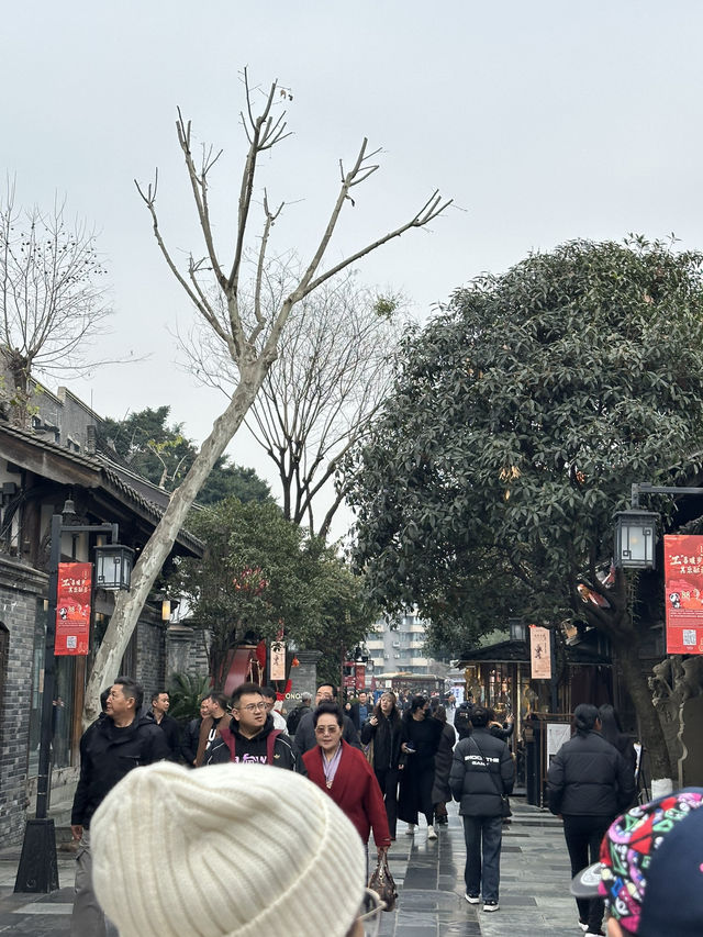 ✨🚶‍♀️ เดินเล่น “ซอยกว้างแคบ” Kuanzhai Alley เฉิงตู