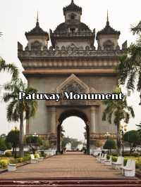 Patuxay Monument 
