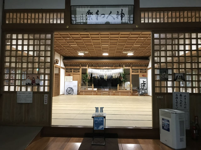 【高千穂神社】夫婦杉に願う♡神話の里で縁結びパワーを感じて⛩️🌲 【高千穂神社】夫婦杉に願う♡神話の里で縁結びパワーを感じて⛩️🌲