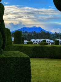 🌿 Tulcán Cemetery Gardens – Where Art and Nature Rest in Harmony