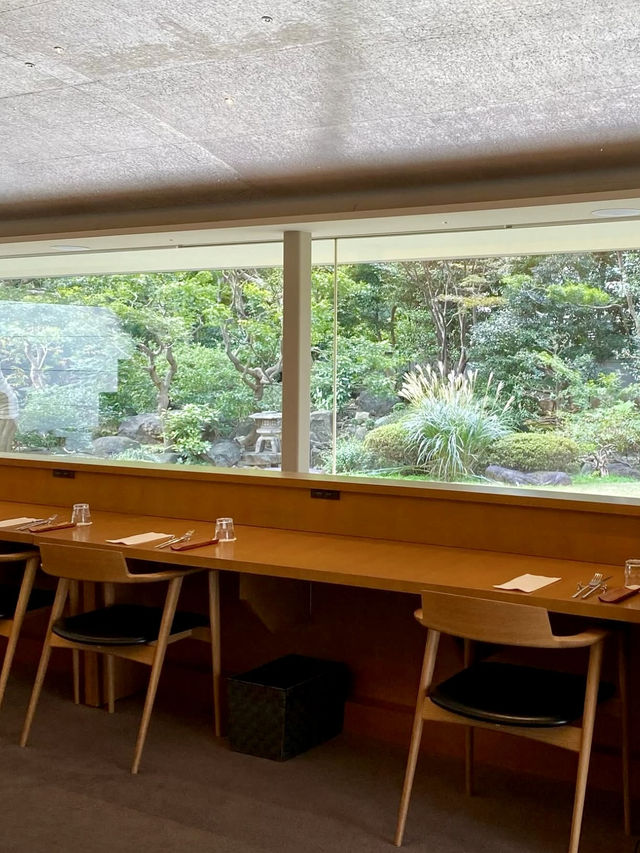 🍃 Art, Garden Views & French-Inspired Flavors at Café Dining SA FU