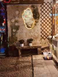 A Maze of Ancient Alleys and Architectural Gems