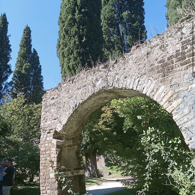 Giardino di Ninfa