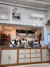 🐶🥯✨ Crispy Dog Bakery — คาเฟ่เบเกิลสุดคิวต์