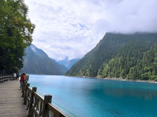 Jiuzhaigou: Early Autumn Magic & Chill Vibes 💚✨