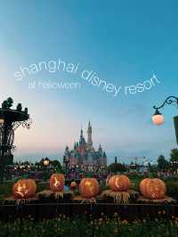 Halloween at the Most Magical Place in Shanghai ✨🎃