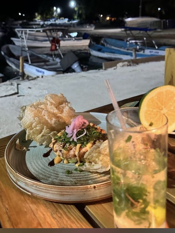 【ドミニカ】バジャイベビーチにあるシックなレストラン⛵️