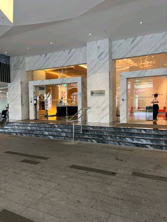 “Little India Comfort: Friendly Service & Rooftop Retreat”