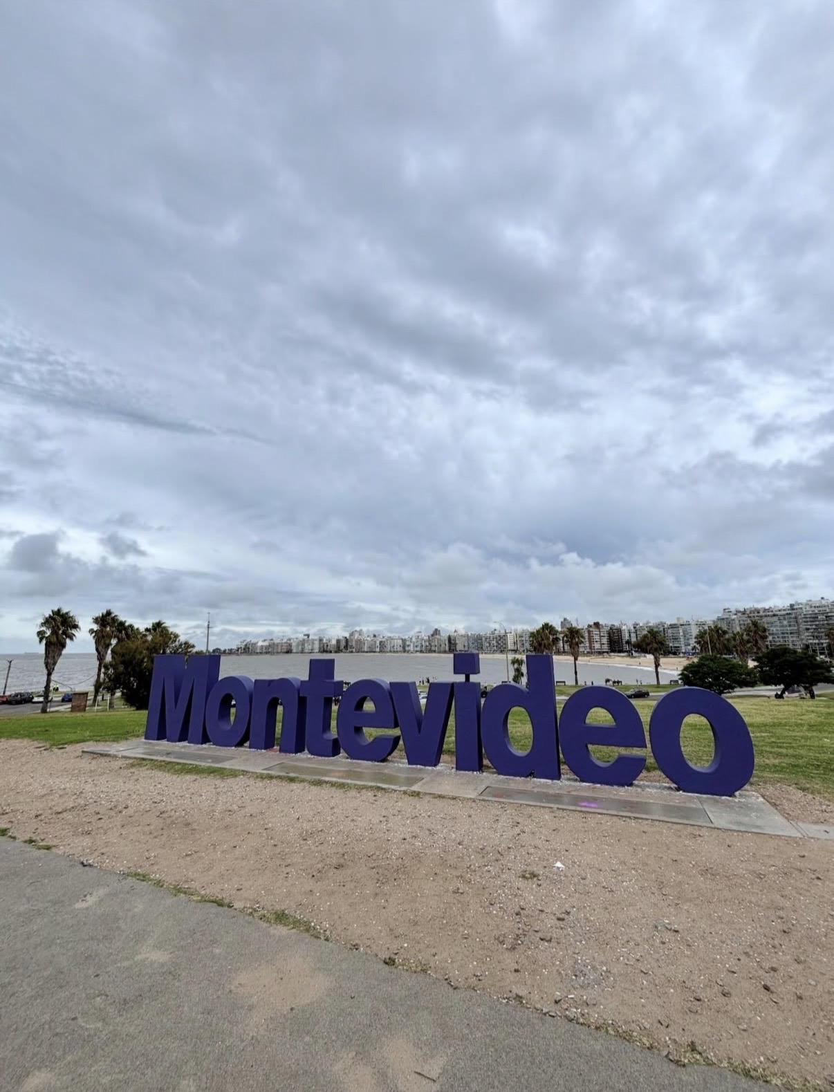 Đại lộ Rambla de Montevideo huyền thoại: địa điểm nổi tiếng nhất thành phố 🌅🌅