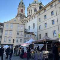  Vibrant Food Markets in Prague 🥘 