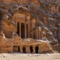 Discover the Triclinium at Little Petra