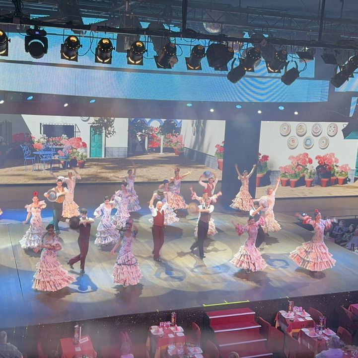 #Benidorm palace absolutely fantastic shows and fun for everyone . There’s food and drinks packages available for those that want them or you can just buy show tickets . A must see for anyone visiting Benidorm . The cast all work so hard . Great value for money . Benidorm palace has something for everyone easy to get to and very easy to buy tickets online or at the palace booking office 