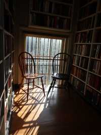 A library of history 