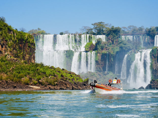 Iguazú Falls - a natural wonder that will take your breath away! 