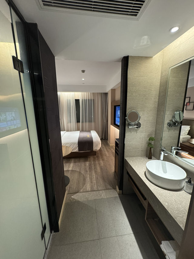 【Homeinn Plus 上海浦東空港店】ホテルレビュー : 空港近でコスパ最強、深夜到着でも安心