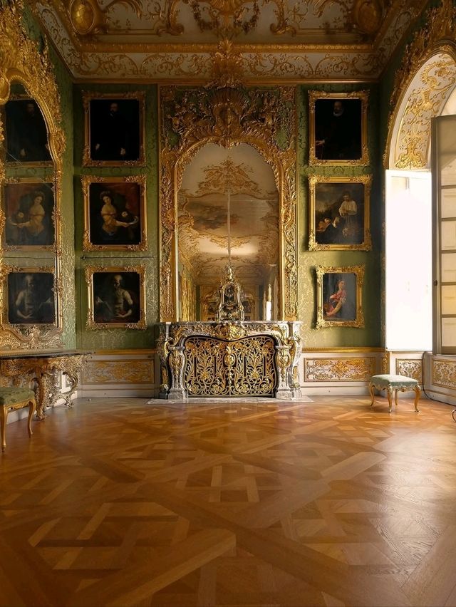 🏛 Munich Residence: A Palace of Power, Art, and Bavarian Grandeur 🇩🇪✨