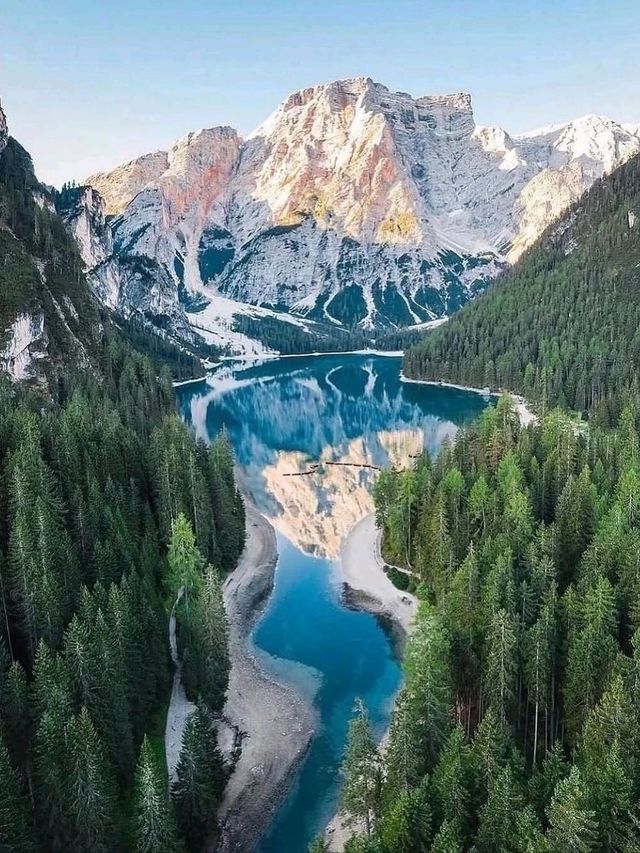 The Dolomites: Italy’s Majestic Mountain Wonderland