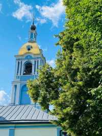 Znamensky Church Complex & Bell Tower: A Spiritual Beacon in Yuryev-Polsky