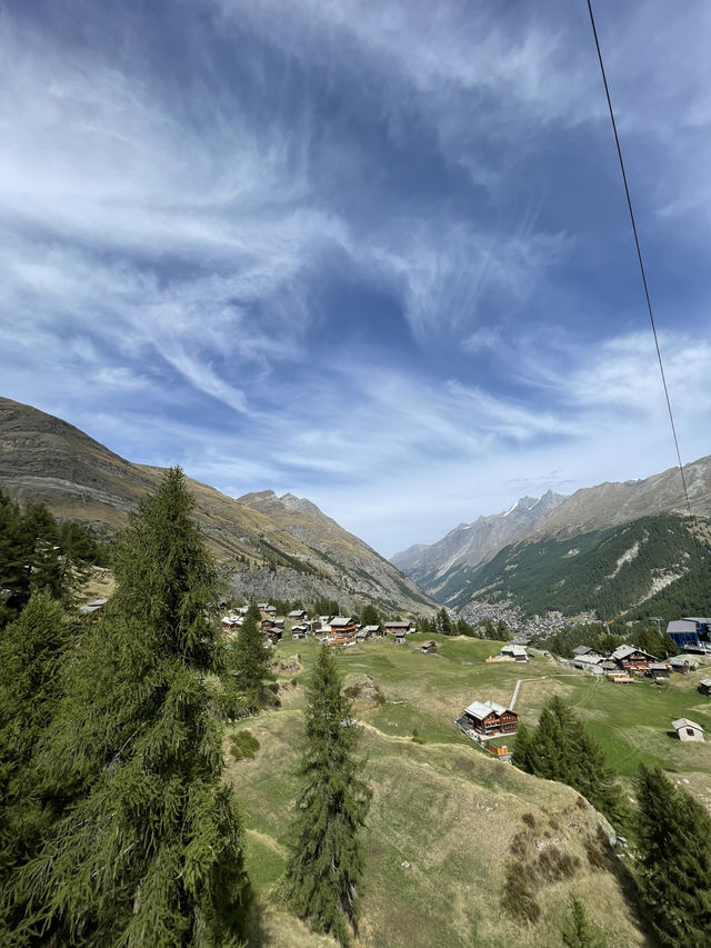 Zermatt: Alpine Majesty & Car-Free Charm 🏔️🚶‍♂️✨