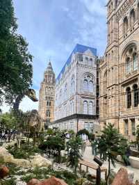 London: Eternally Worth It, Rain or Shine