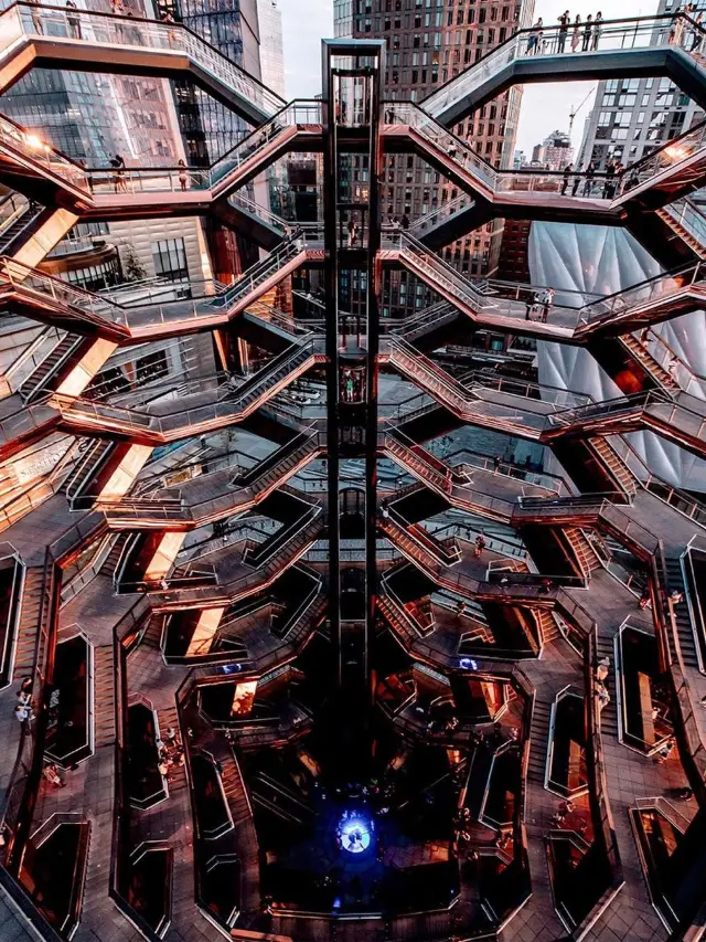 American attractions | New York's new internet-famous landmark | Super cool art architecture