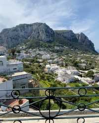 The Magical Isle of #Capri: Soaked in Blue 💙