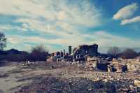 The vicissitudes of history in ruins.